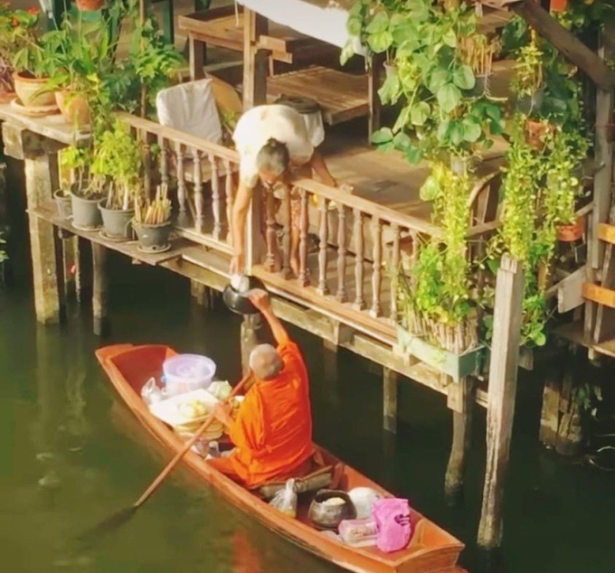 Tu pháp bố thí như thế nào cho đúng